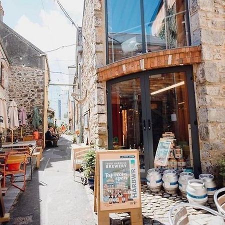 Ship Cottage Tenby Beach 50M Exterior foto