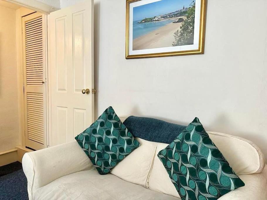 Ship Cottage Tenby Beach 50M Exterior foto